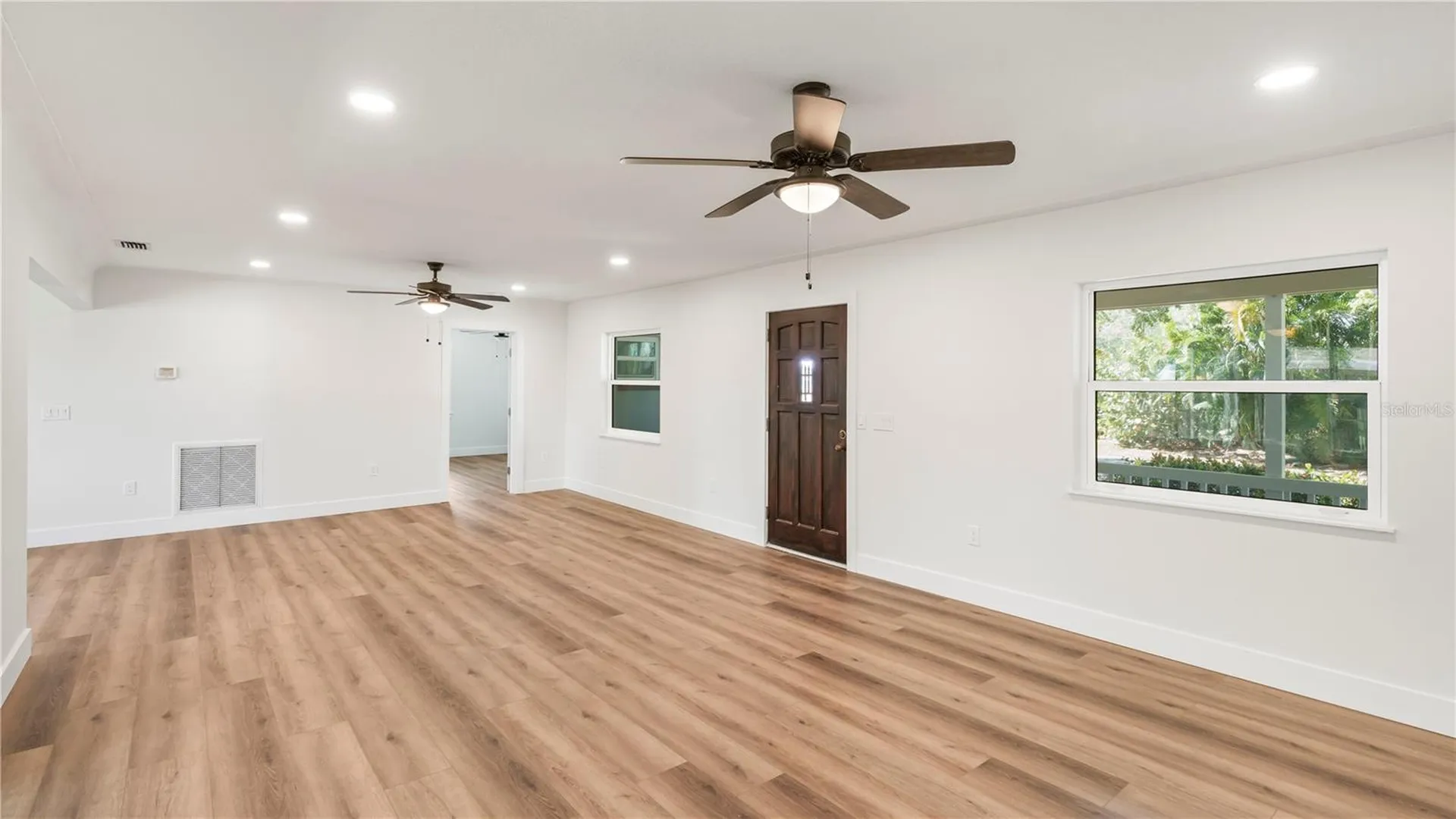 4725 Del Rio Way S Gulfport FL 33711