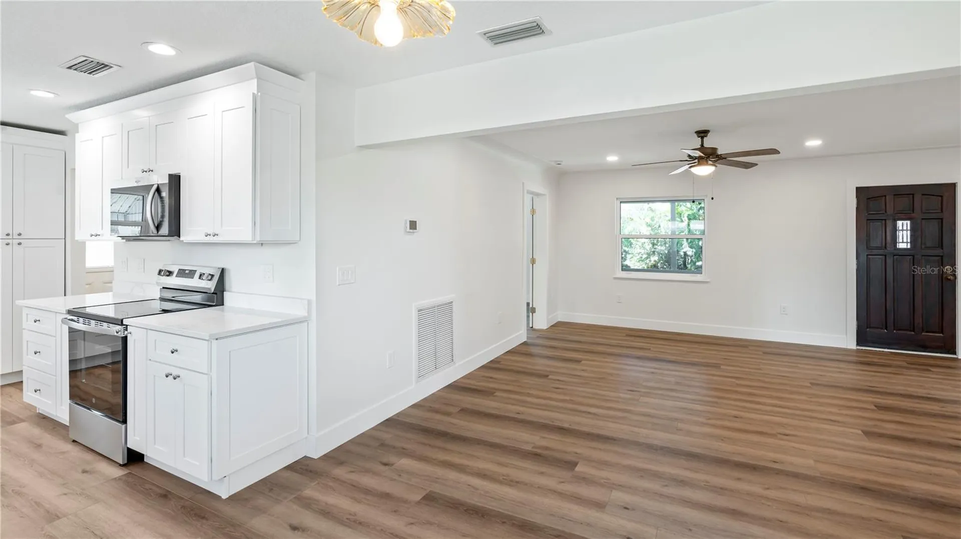 4725 Del Rio Way S Gulfport FL 33711