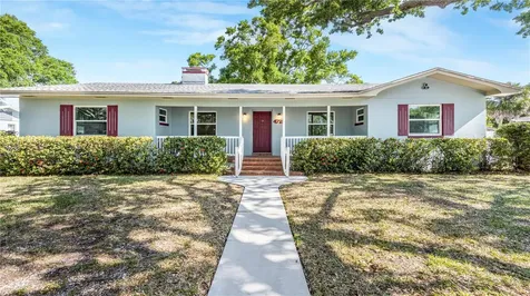 4725 Del Rio Way S Gulfport FL 33711