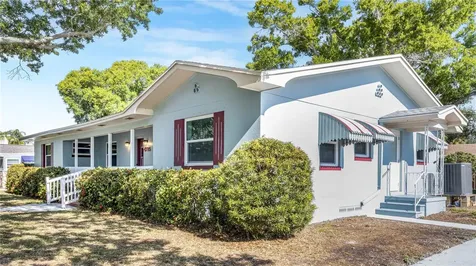 4725 Del Rio Way S Gulfport FL 33711