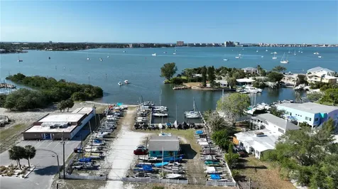 4725 Del Rio Way S Gulfport FL 33711