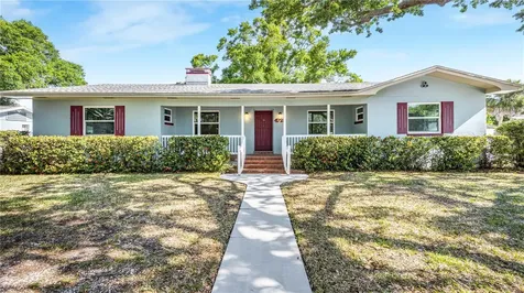 4725 Del Rio Way S Gulfport FL 33711