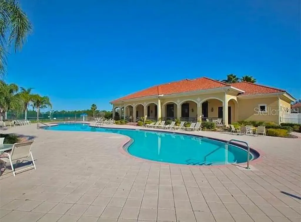 428 Bay Leaf Drive Kissimmee FL 34759