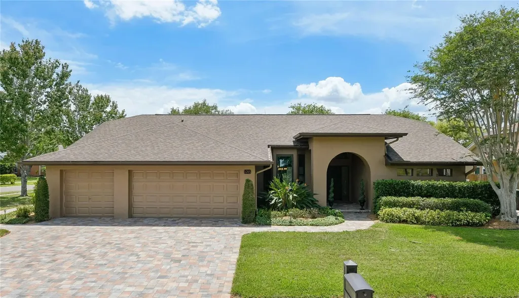1215 Huntington Lane Safety Harbor FL 34695