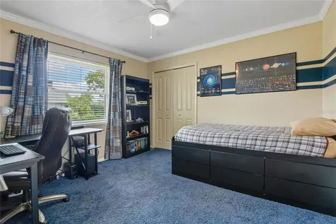 1215 Huntington Lane Safety Harbor FL 34695