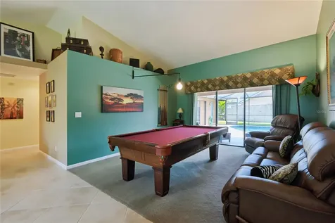 1215 Huntington Lane Safety Harbor FL 34695
