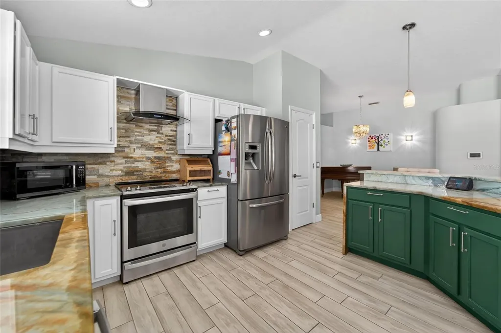 5209 Lansdowne Way Palmetto FL 34221