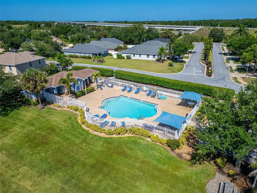 5209 Lansdowne Way Palmetto FL 34221