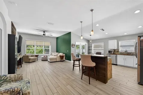 5209 Lansdowne Way Palmetto FL 34221