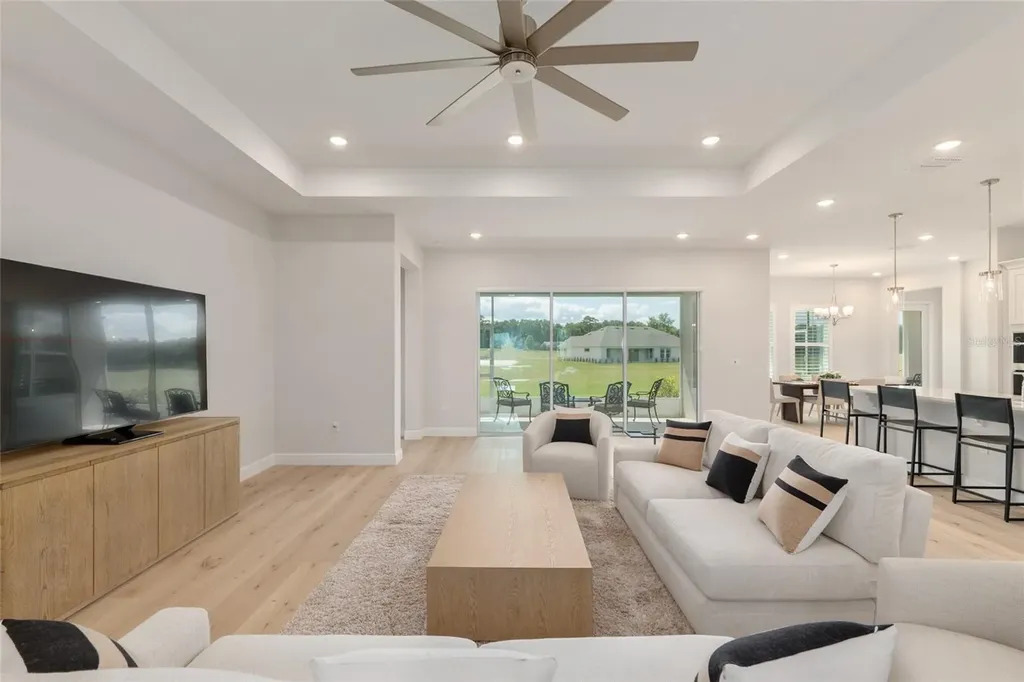 1929 NW 85th Loop Ocala FL 34475