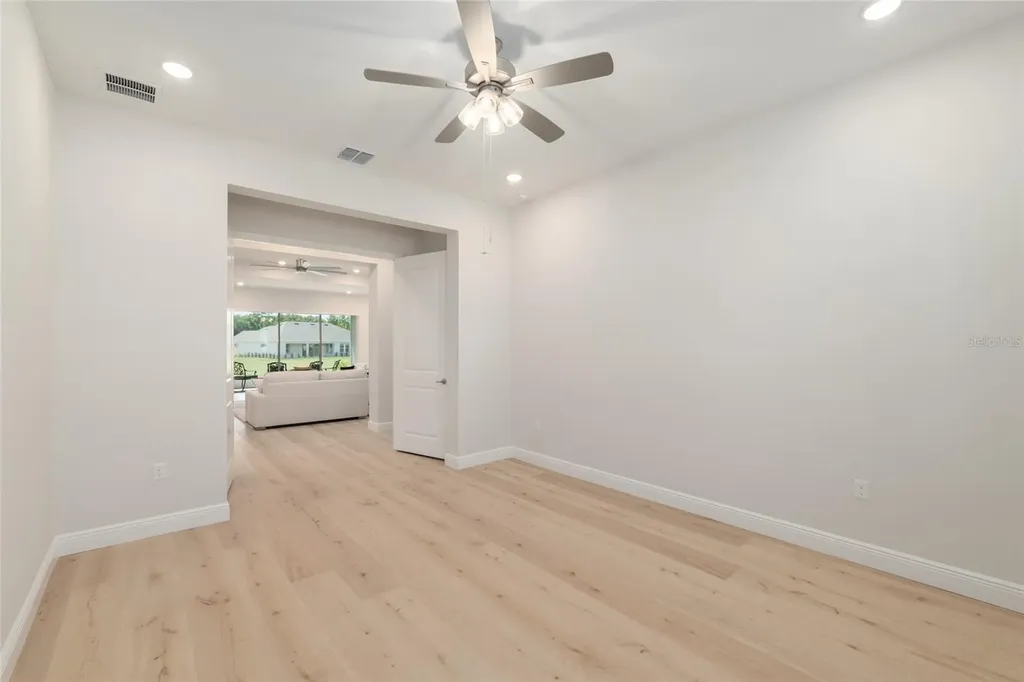 1929 NW 85th Loop Ocala FL 34475