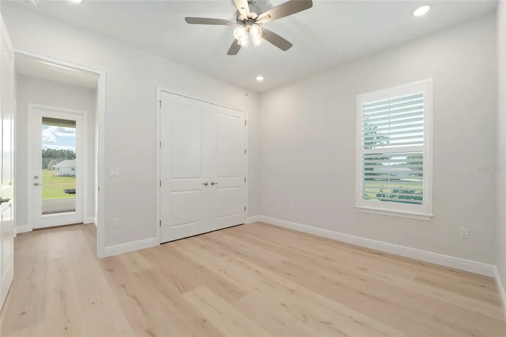 1929 NW 85th Loop Ocala FL 34475