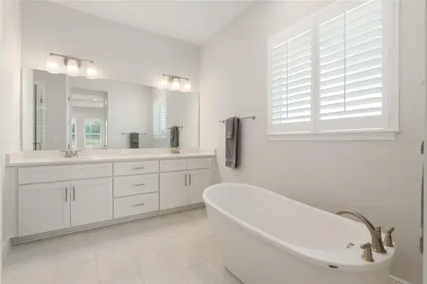 1929 NW 85th Loop Ocala FL 34475
