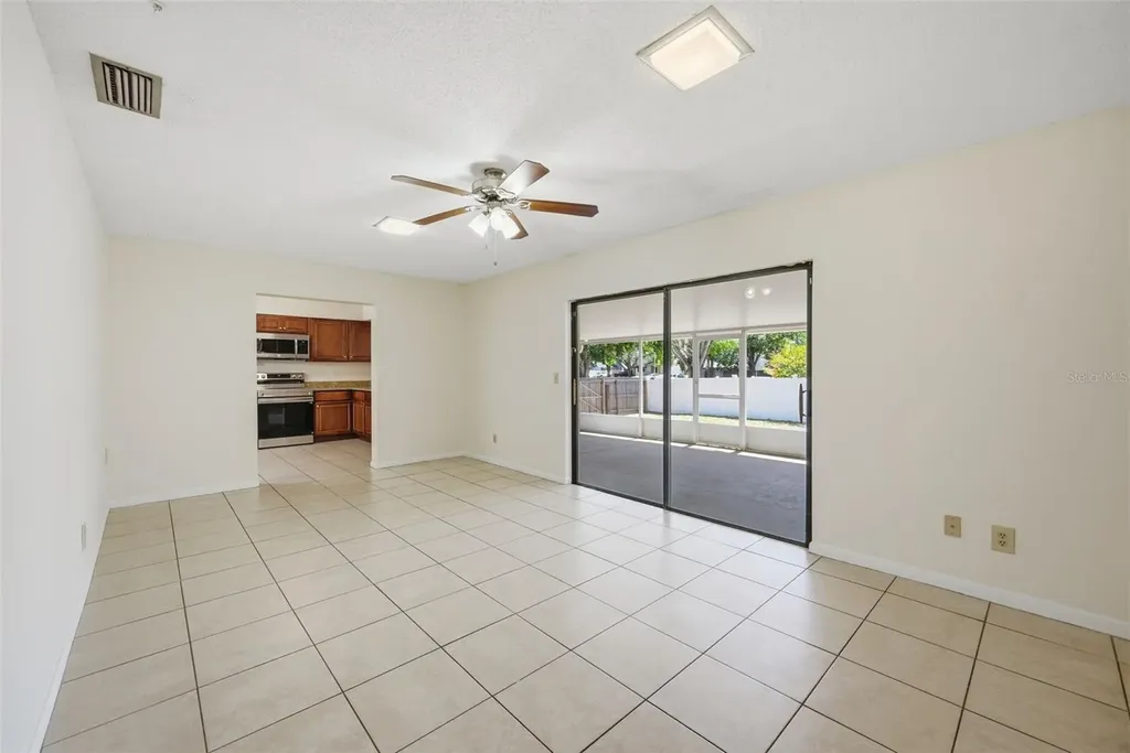 15602 Farnsworth Lane Tampa FL 33624