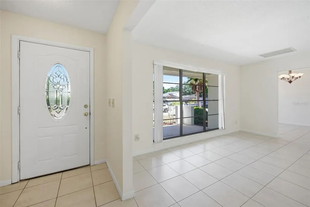 15602 Farnsworth Lane Tampa FL 33624