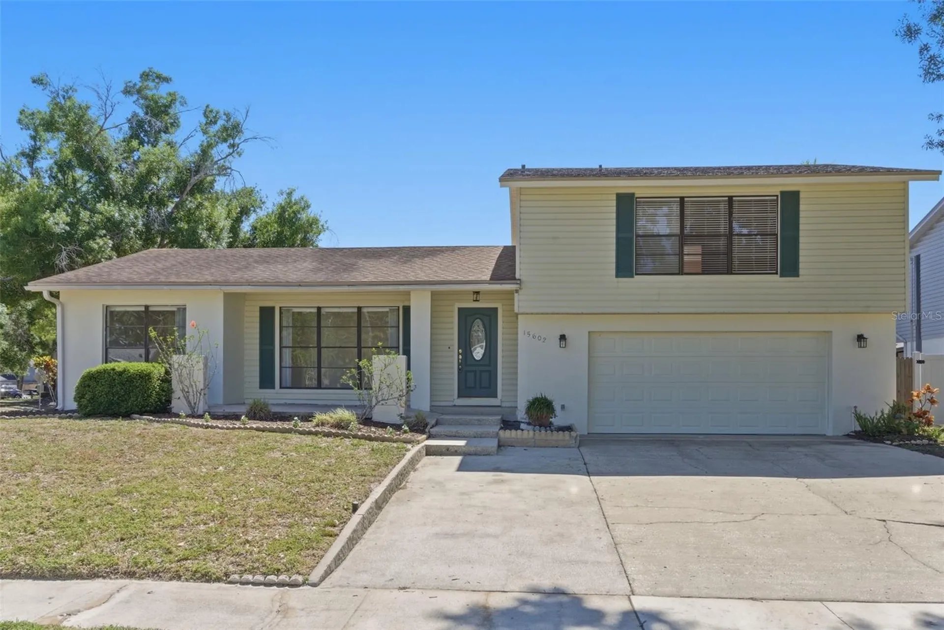 15602 Farnsworth Lane Tampa FL 33624