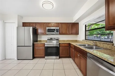 15602 Farnsworth Lane Tampa FL 33624