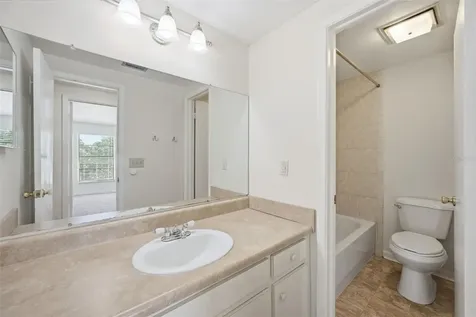 15602 Farnsworth Lane Tampa FL 33624