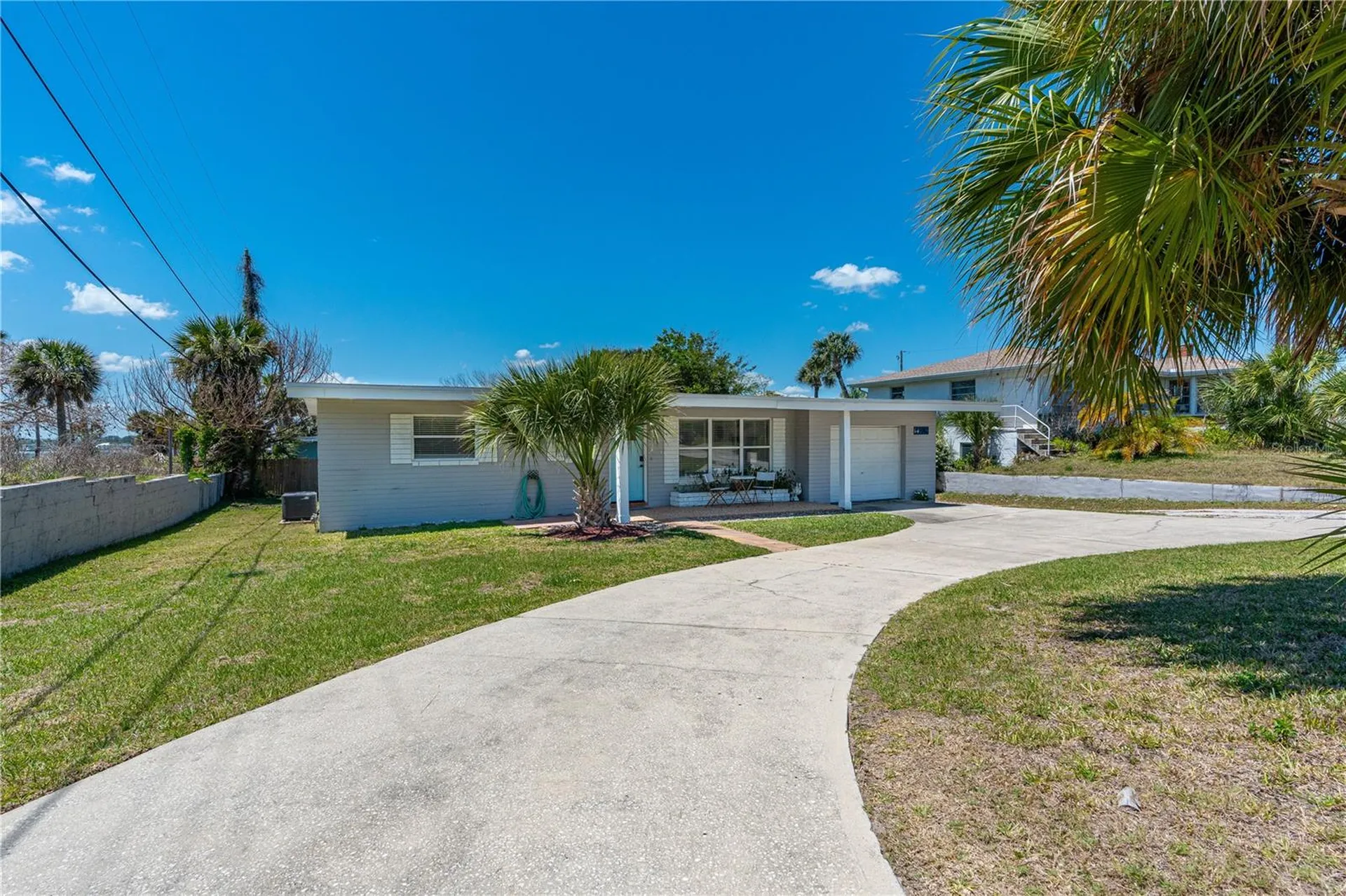 2908 S Peninsula Drive Daytona Beach FL 32118