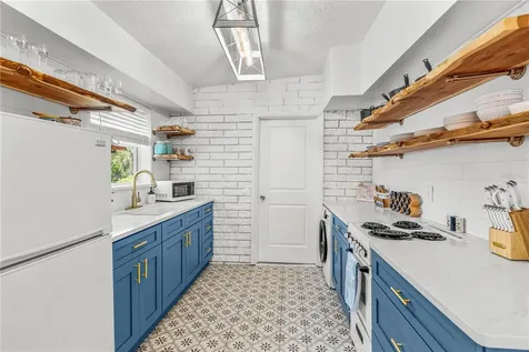 2908 S Peninsula Drive Daytona Beach FL 32118