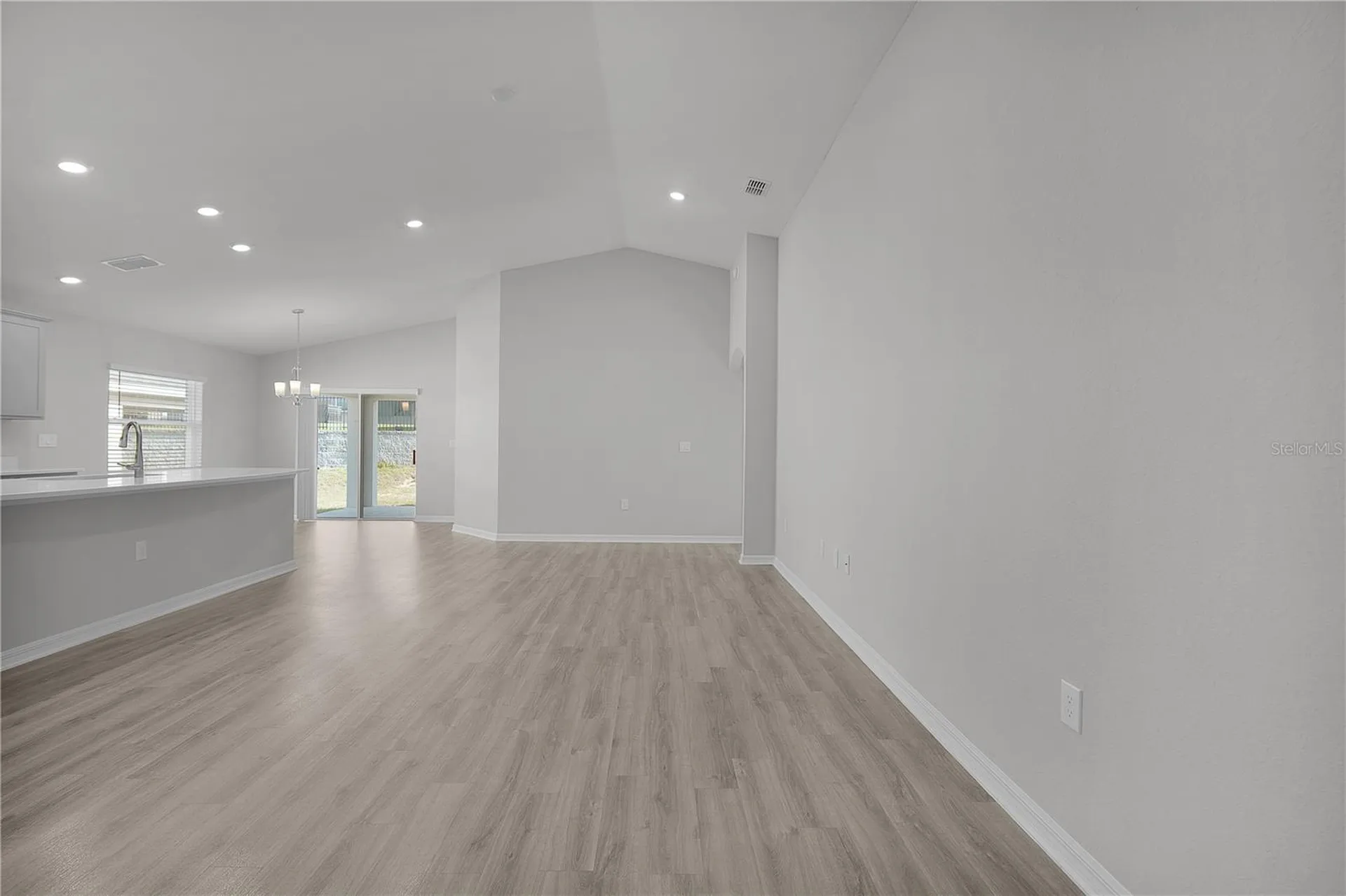 2439 Matterhorn Trail Davenport FL 33837