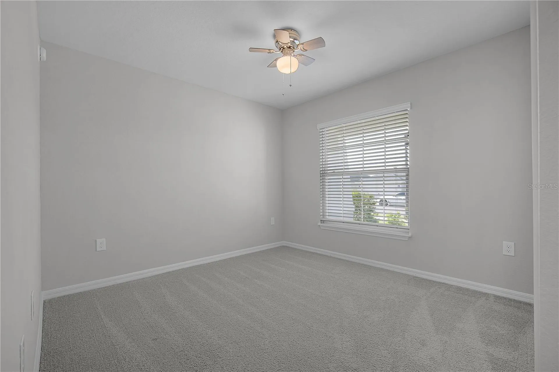 2439 Matterhorn Trail Davenport FL 33837