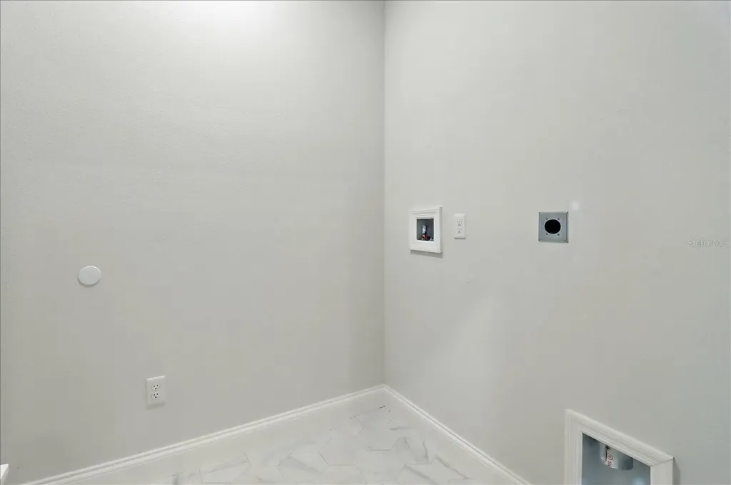 2225 W Howard Place Citrus Springs FL 34434