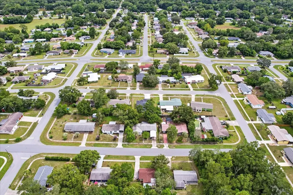 2225 W Howard Place Citrus Springs FL 34434