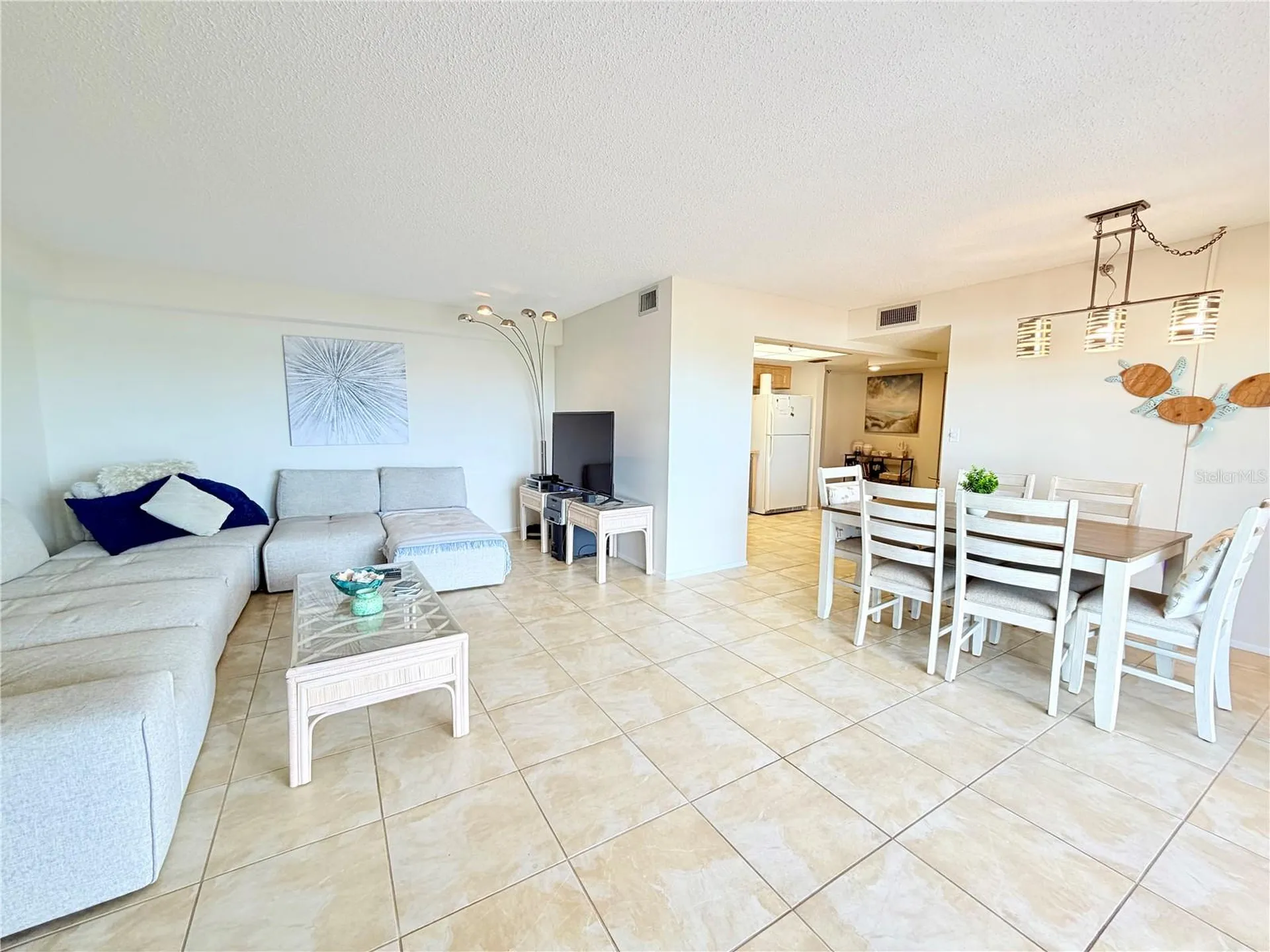 7430 Sunshine Skyway Lane S St Petersburg FL 33711