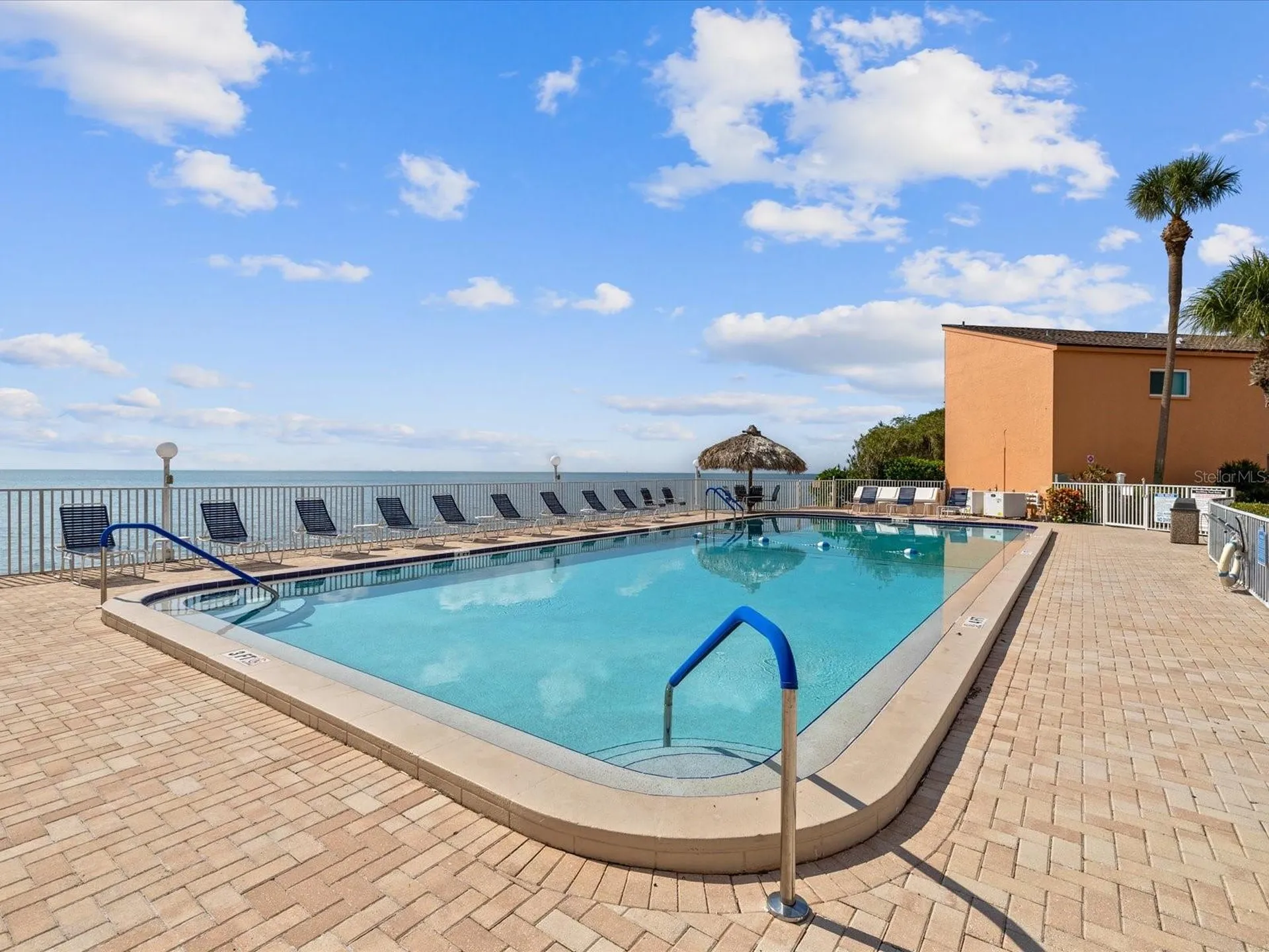 7430 Sunshine Skyway Lane S St Petersburg FL 33711