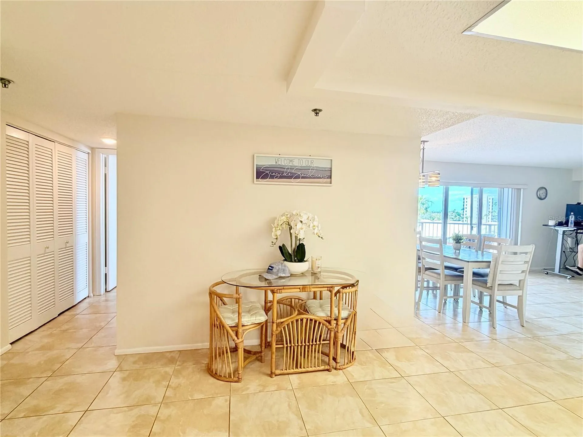 7430 Sunshine Skyway Lane S St Petersburg FL 33711