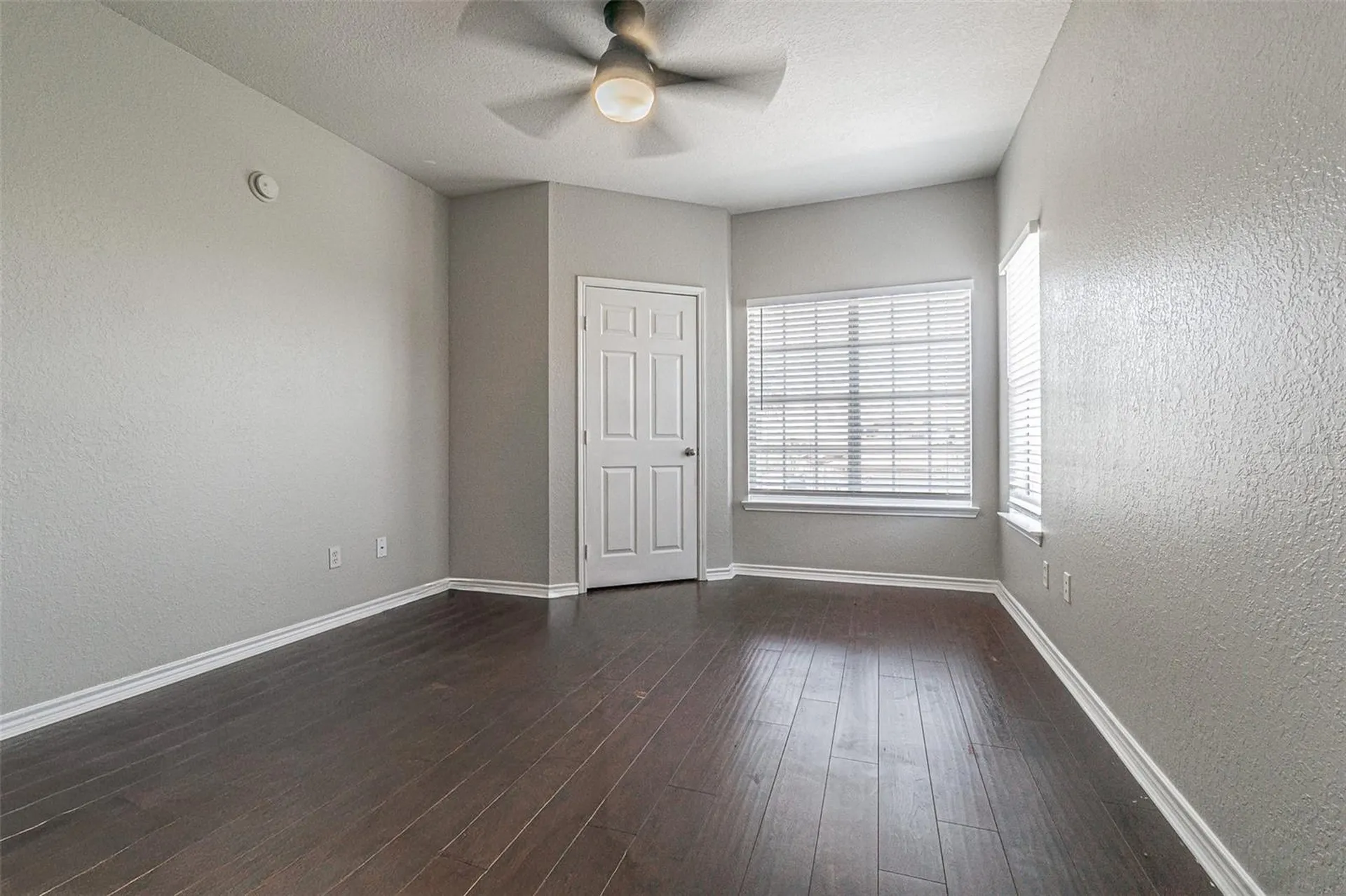 4316 Bayside Village Drive Tampa FL 33615