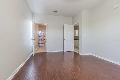 4316 Bayside Village Drive Tampa FL 33615