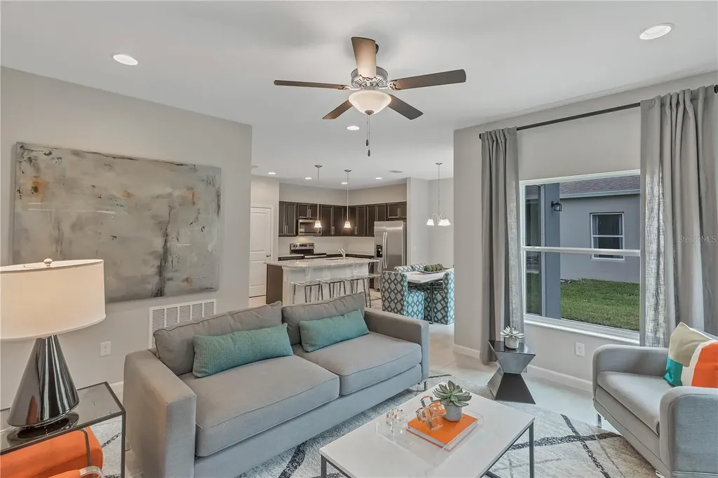 1008 Landing Lane Deltona FL 32738
