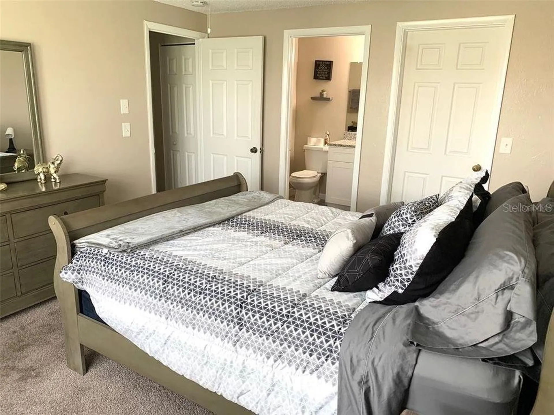 140 Hunter Lake Drive Oldsmar FL 34677