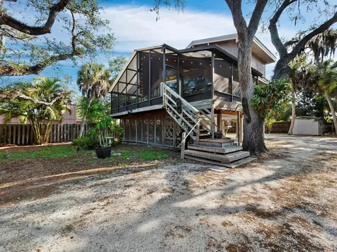 5141 Saint Albans Avenue Sarasota FL 34242