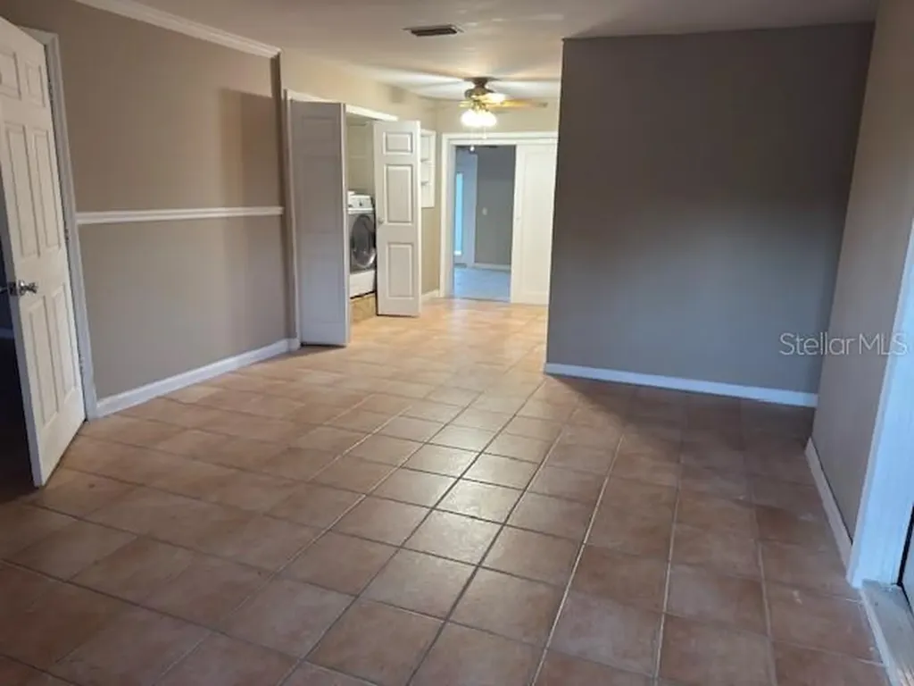 4409 W Varn Avenue Tampa FL 33616