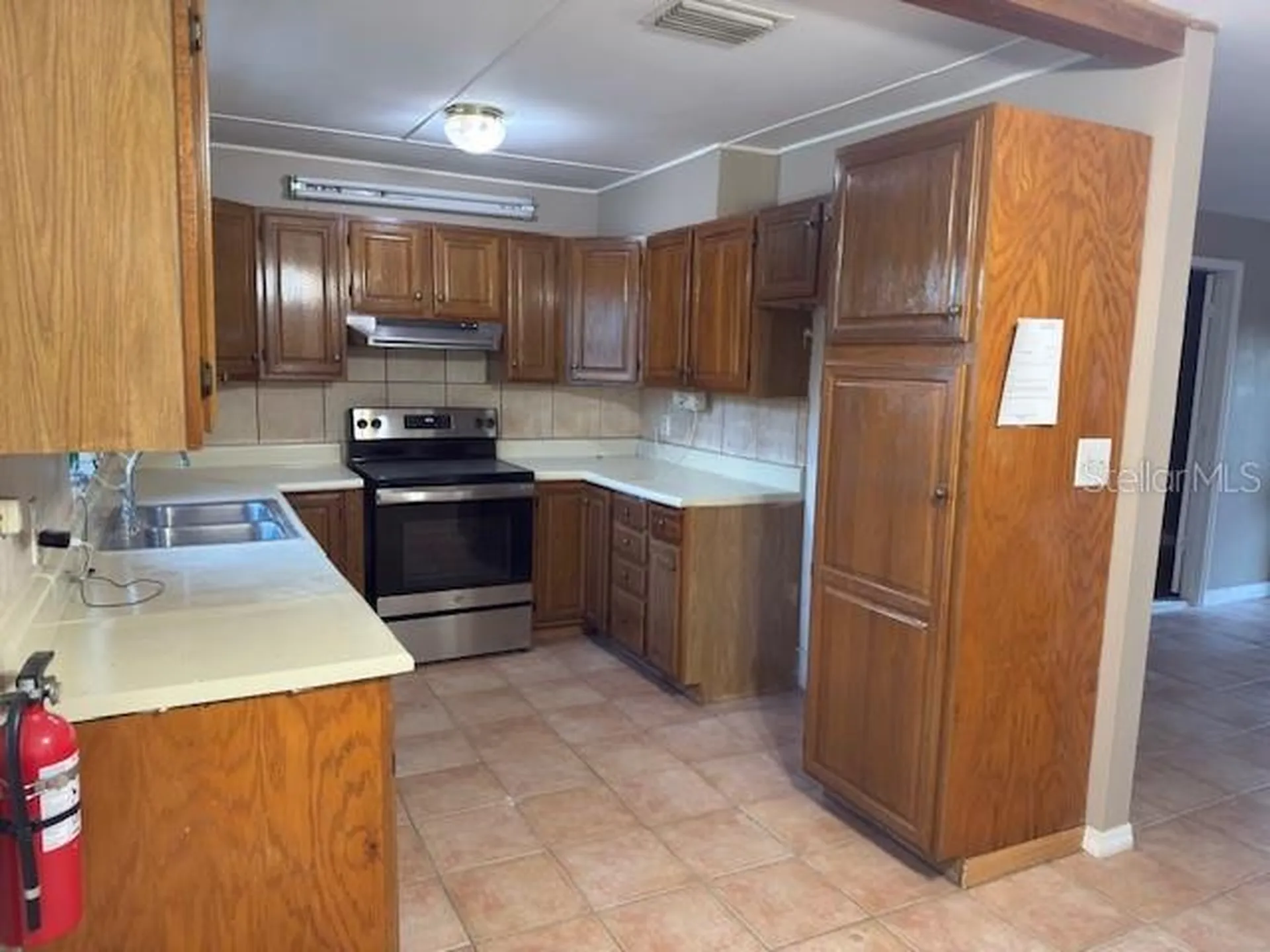 4409 W Varn Avenue Tampa FL 33616