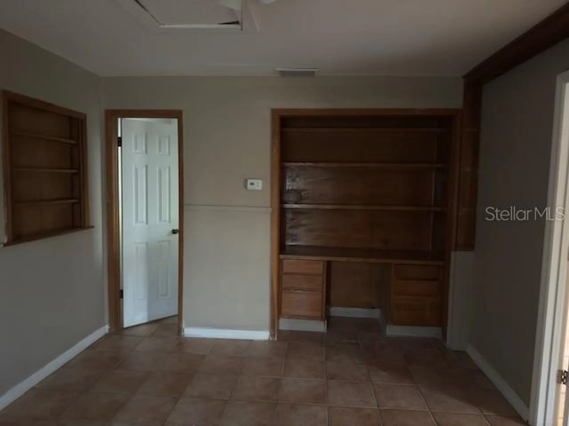 4409 W Varn Avenue Tampa FL 33616