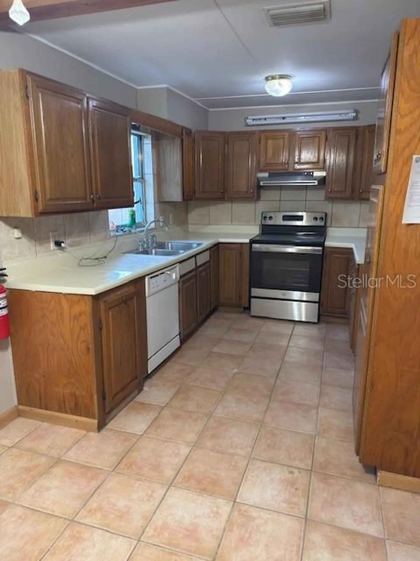 4409 W Varn Avenue Tampa FL 33616
