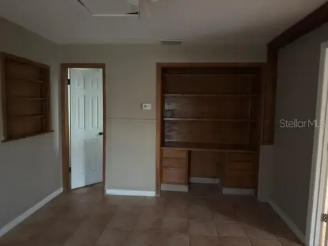 4409 W Varn Avenue Tampa FL 33616