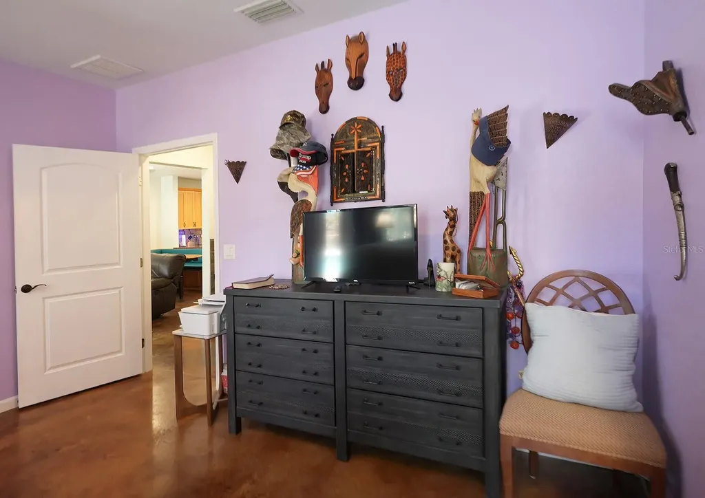 12119 Murray Avenue Seminole FL 33778