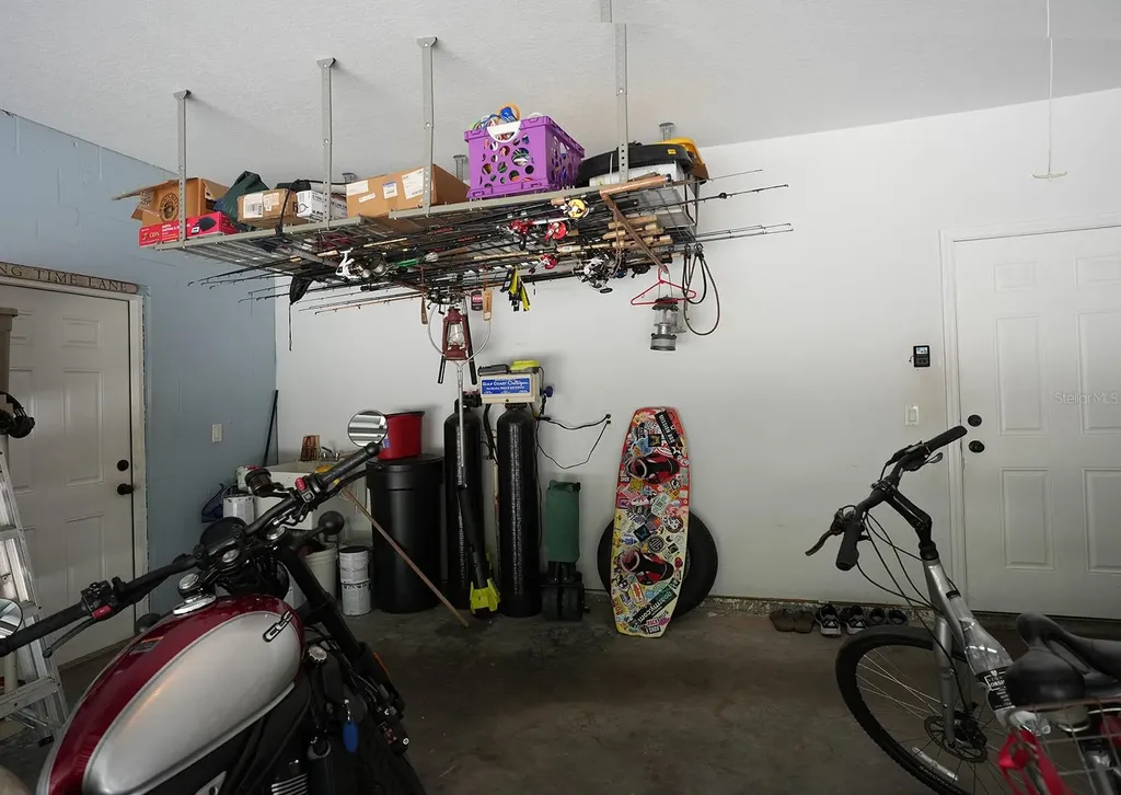 12119 Murray Avenue Seminole FL 33778
