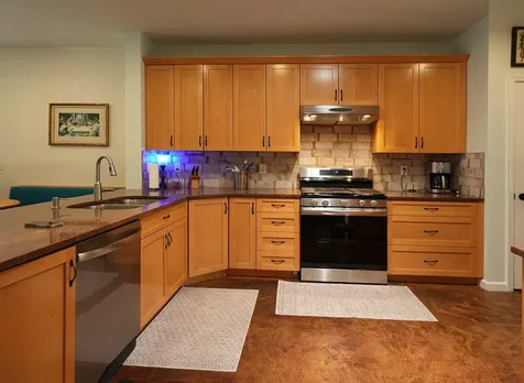 12119 Murray Avenue Seminole FL 33778