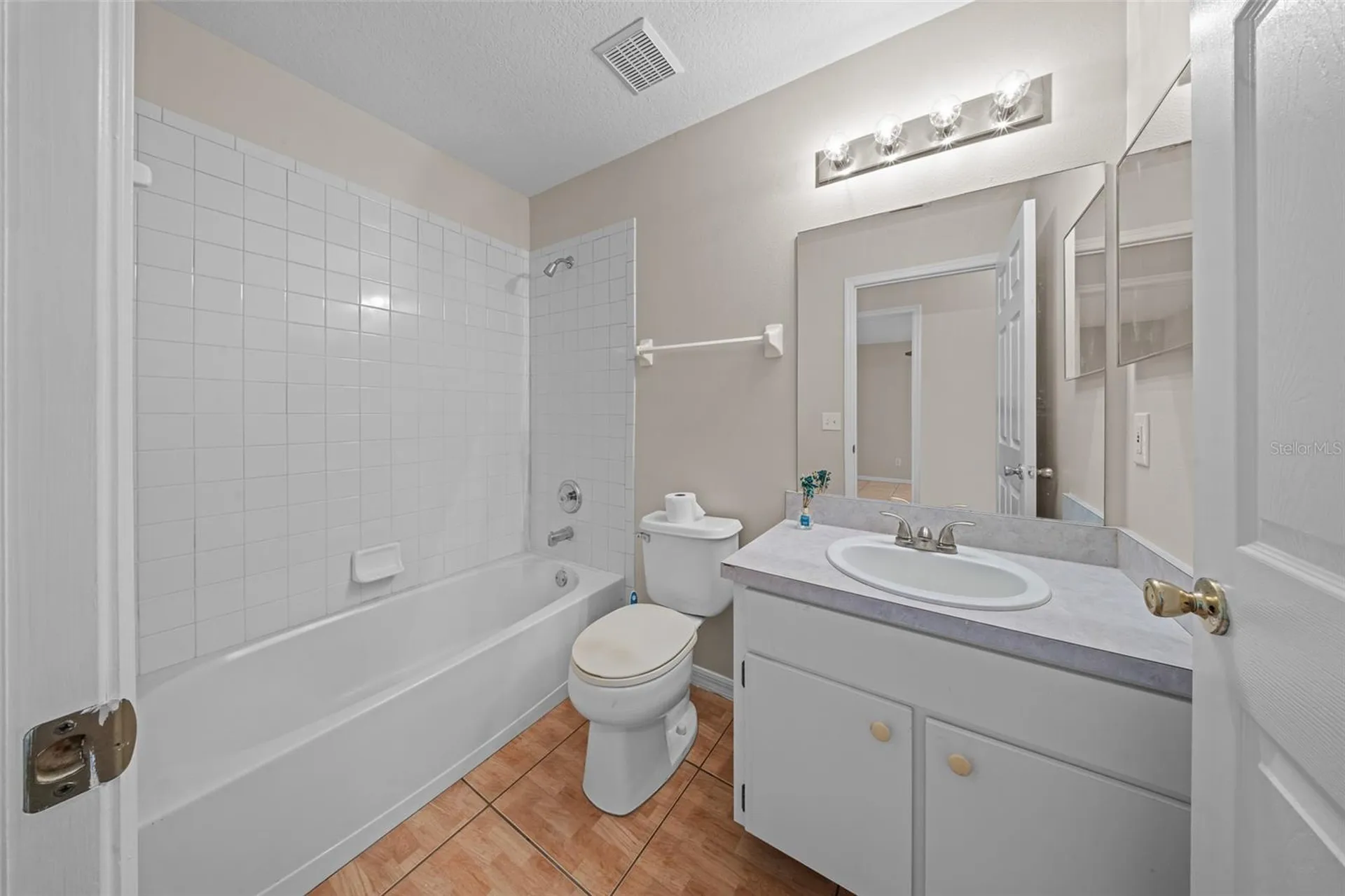 1335 Daniels Cove Drive Winter Garden FL 34787