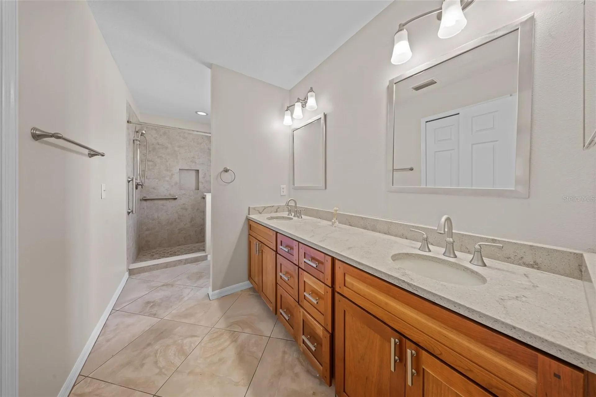 1335 Daniels Cove Drive Winter Garden FL 34787
