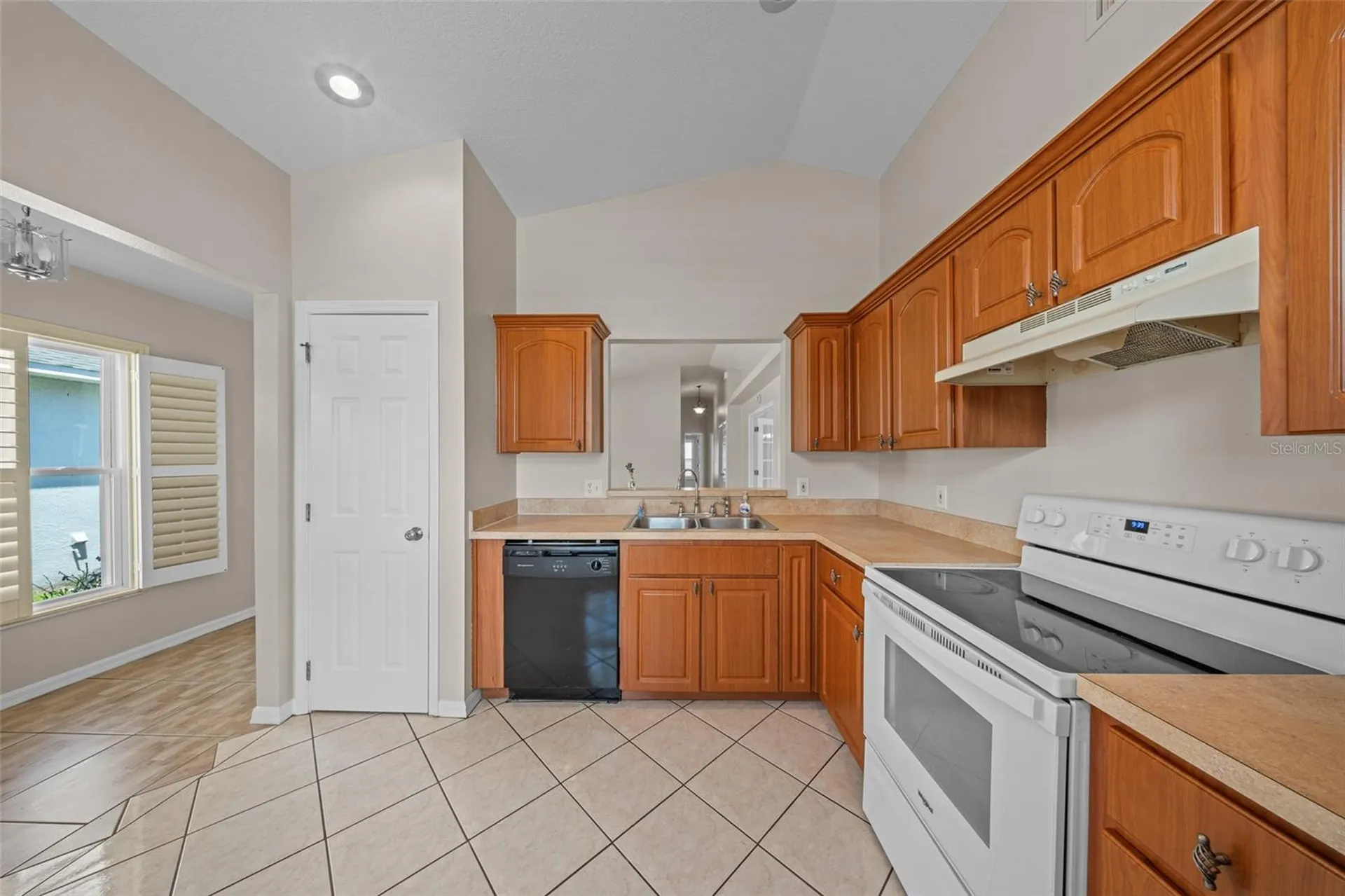 1335 Daniels Cove Drive Winter Garden FL 34787