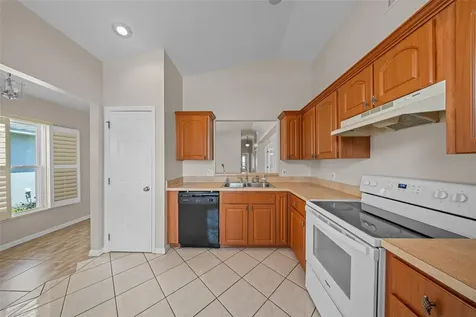 1335 Daniels Cove Drive Winter Garden FL 34787