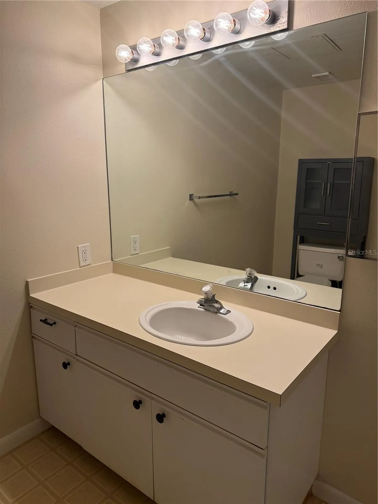 2333 Feather Sound Drive Clearwater FL 33762