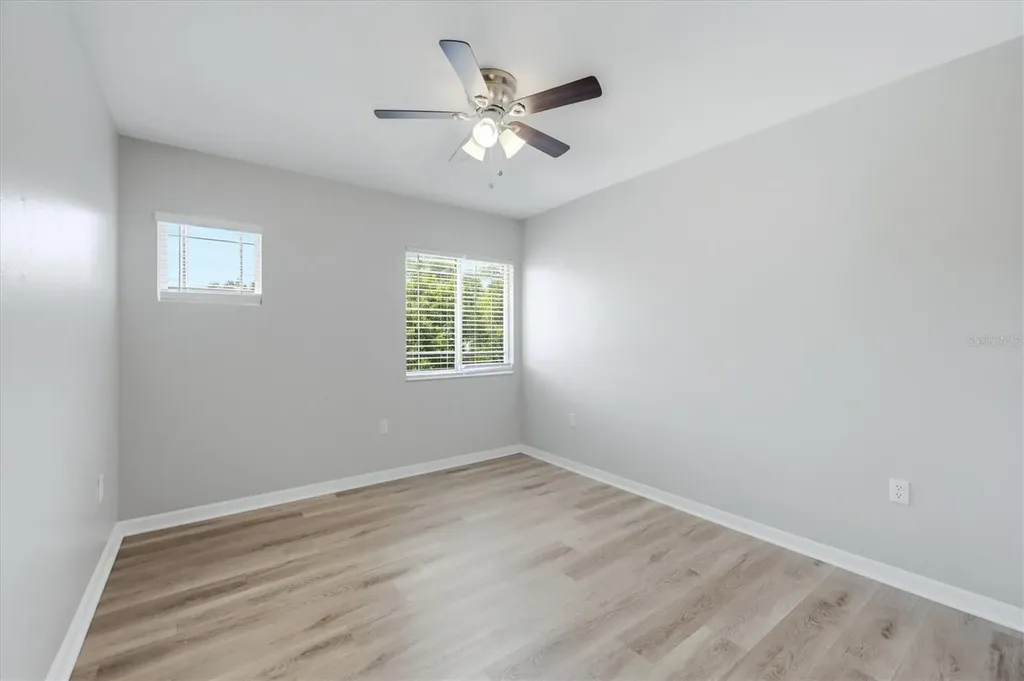 4266 67th Avenue Circle E Sarasota FL 34243